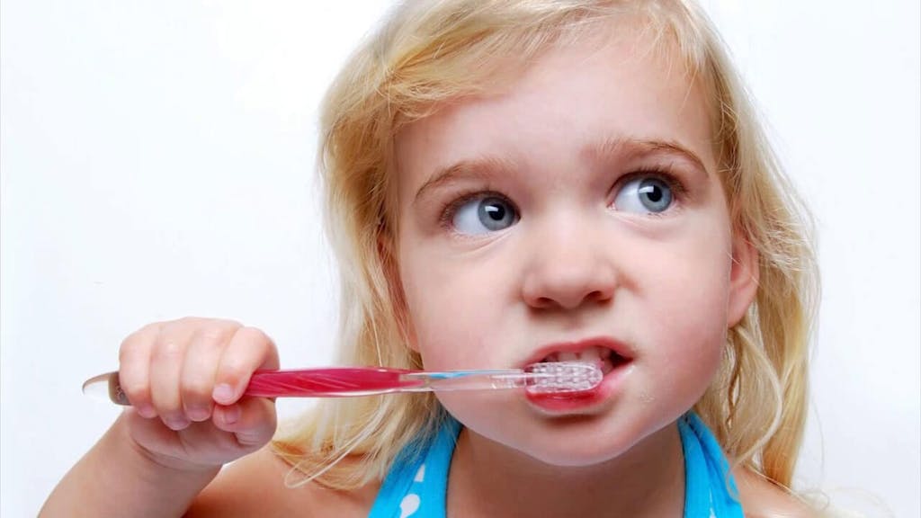 dental-tips-brushing-flossing-richmond-tx