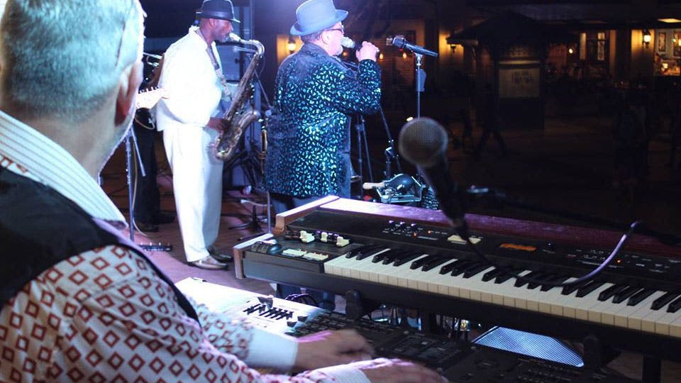 Music-in-the-Plaza-Sugar-Land-Town-Square Music-in-the-Plaza-Sugar-Land-Town-Square